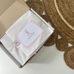 Gift Box Flores Lila Niña - Imagen 3